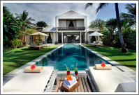 Garden and Pool of Villa Samudra